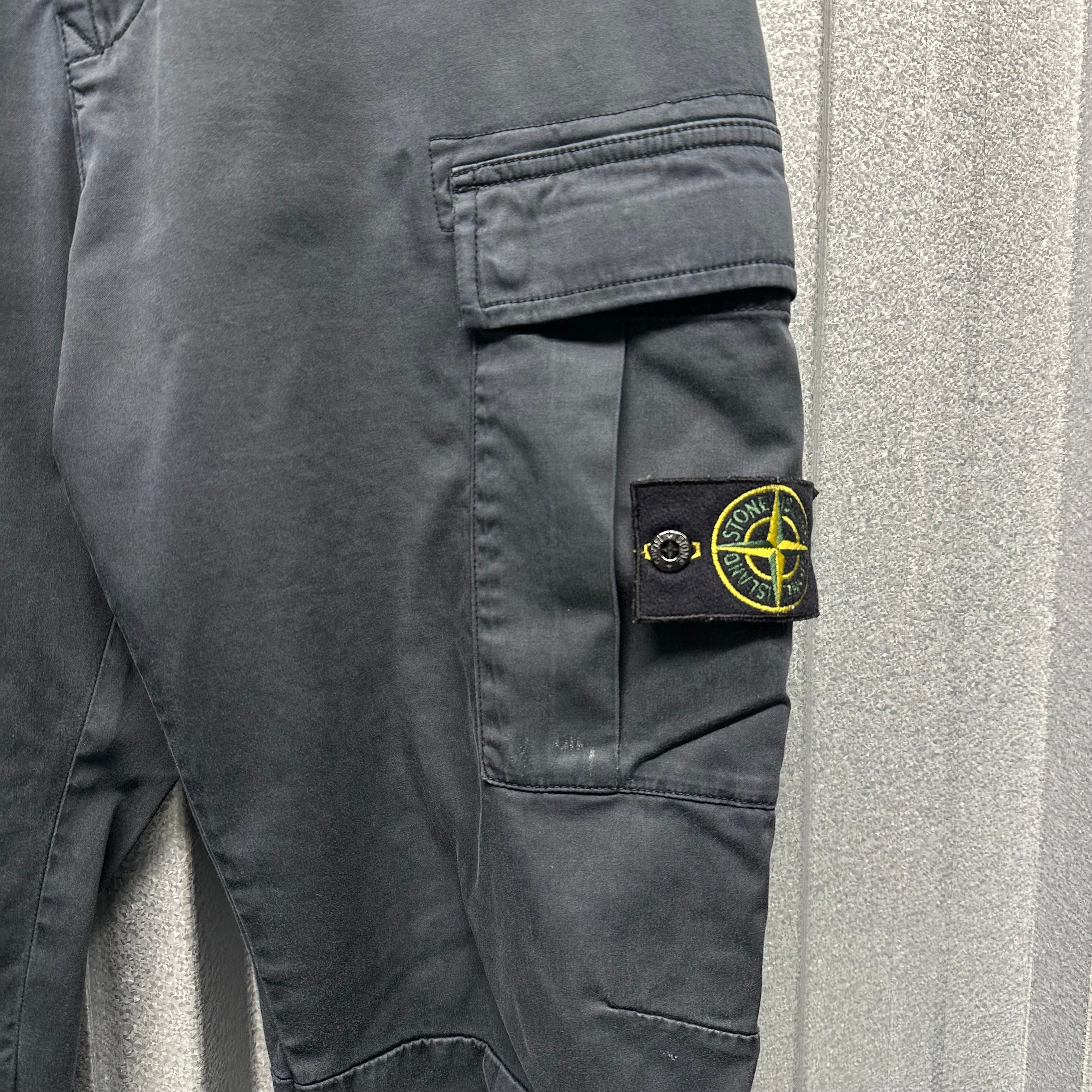 Stone Island Cargo Trousers with Cuffed Bottoms