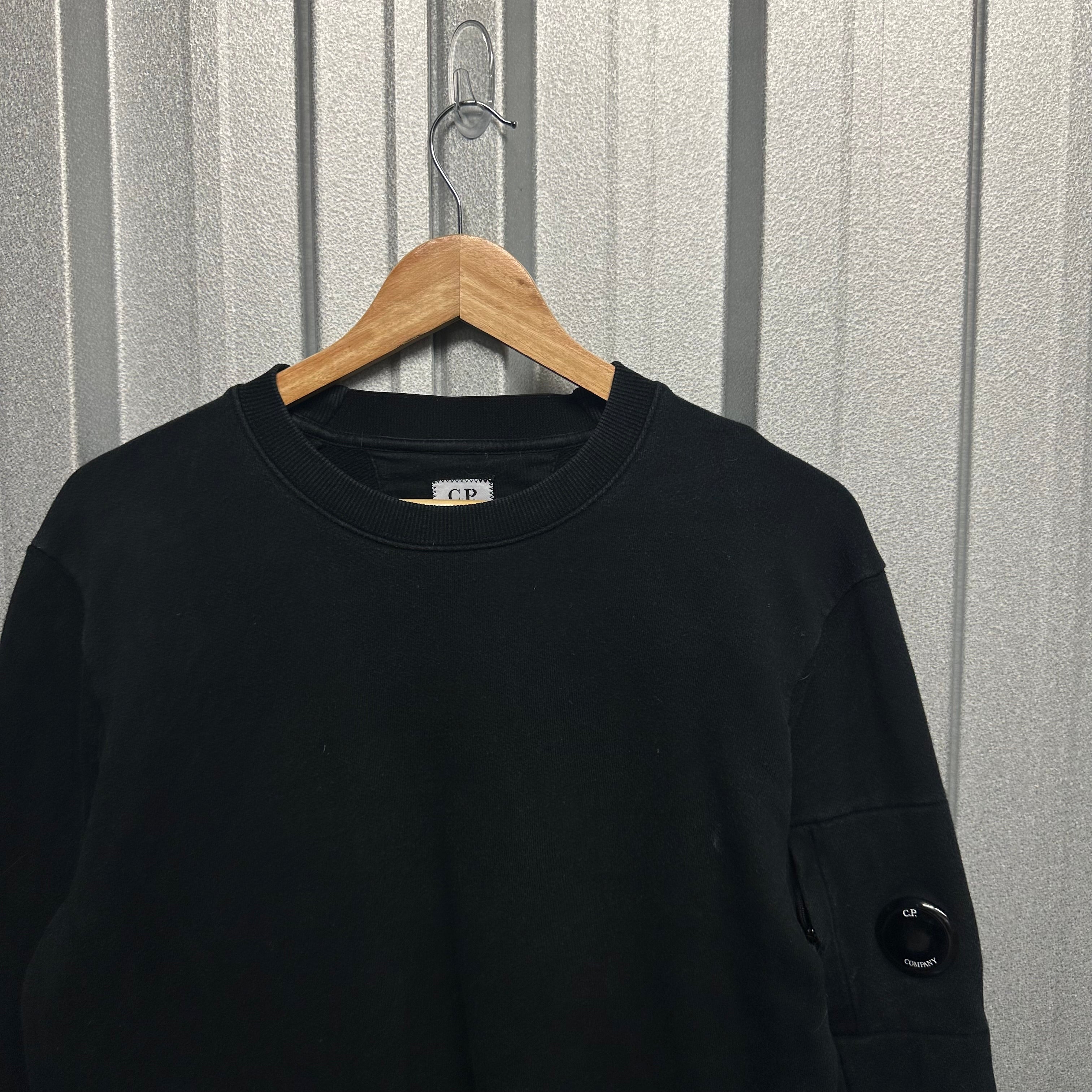 CP Company Pullover Crewneck Jumper with Micro Lens - M