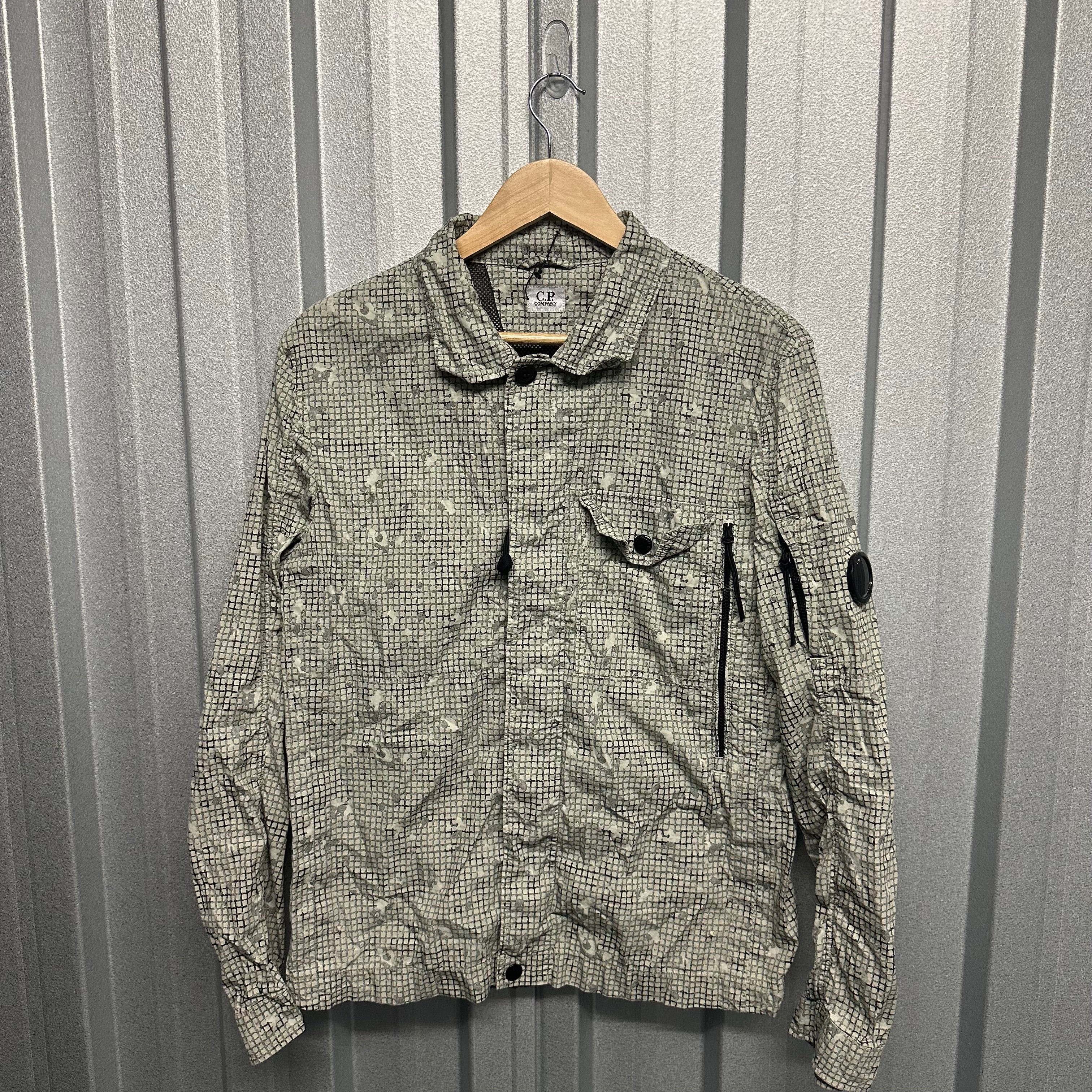 CP Company Micro Lens Air Net Overshirt-L