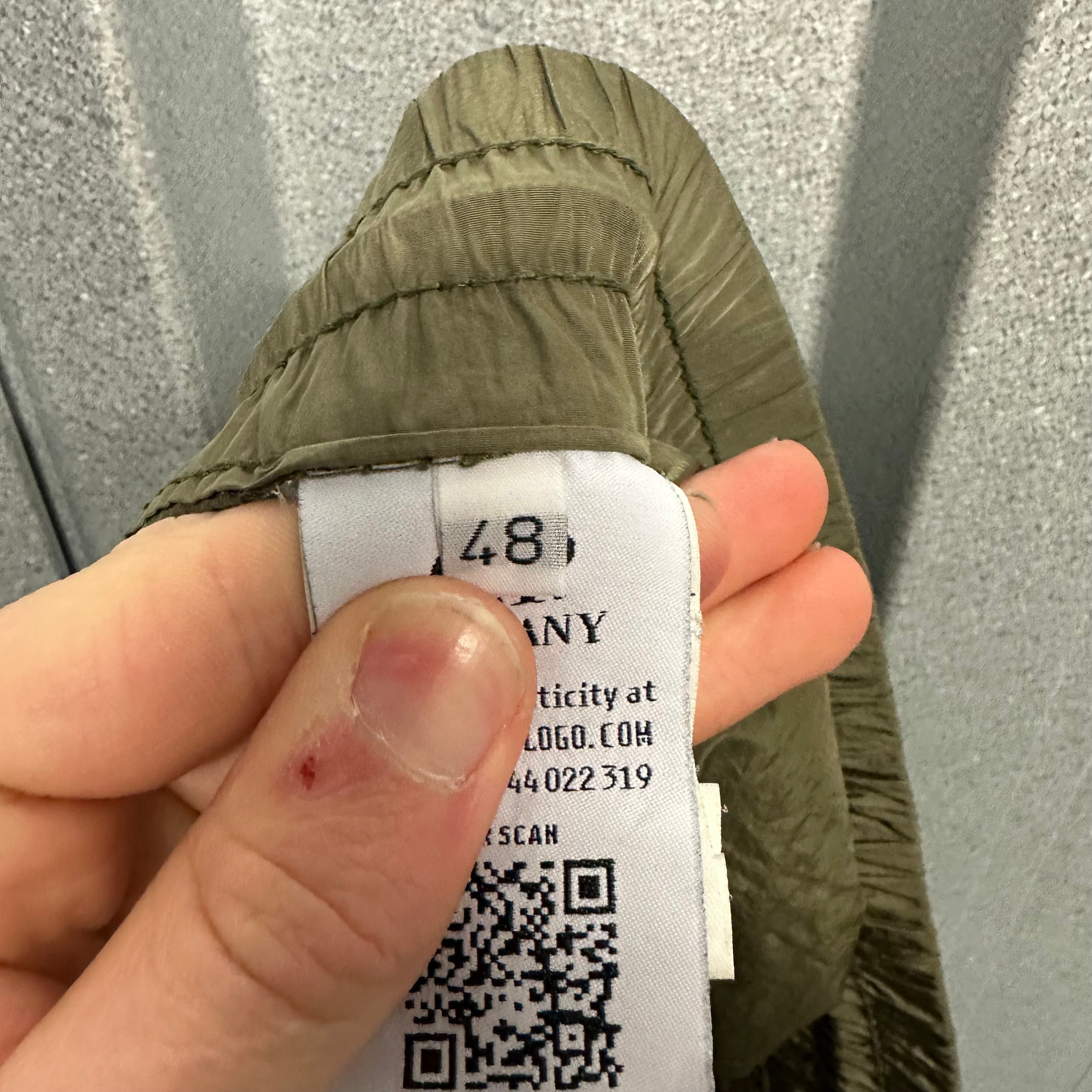 CP Company Chrome Micro Lens Parachute Cargos-S