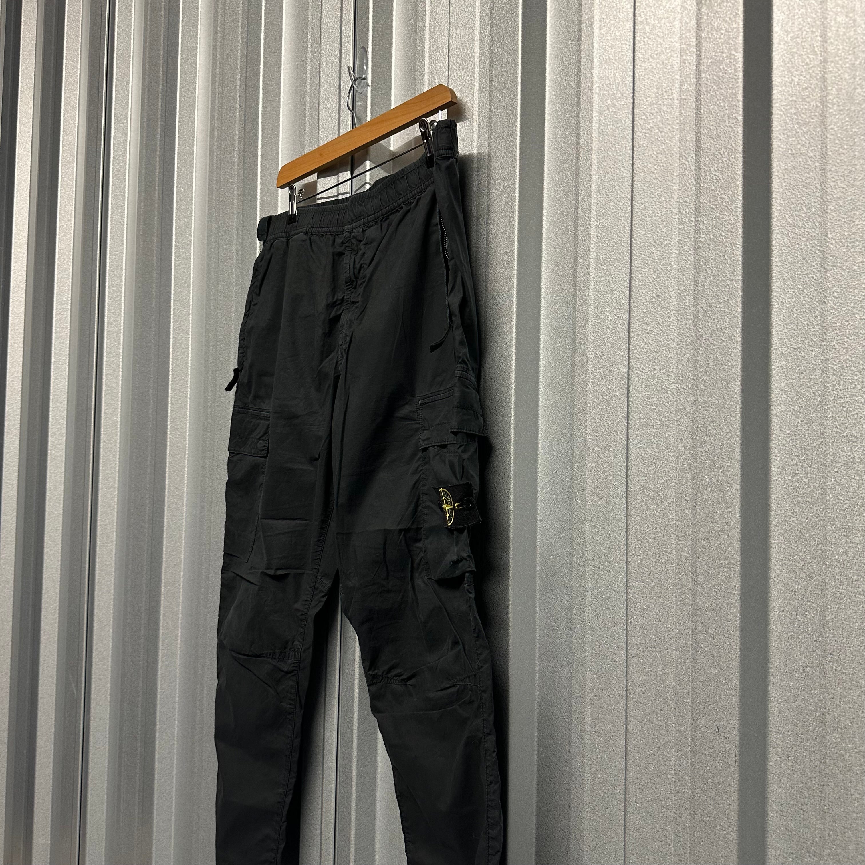 Stone Island Parachute Cargo Trousers with Cuffed Bottom - W36
