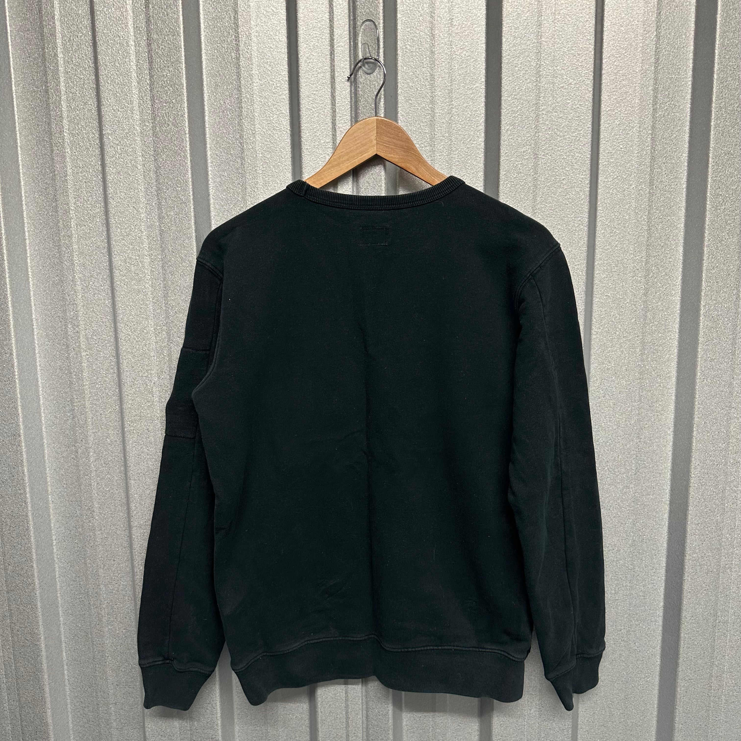 CP Company Pullover Spell Out Micro Lens Jumper-14
