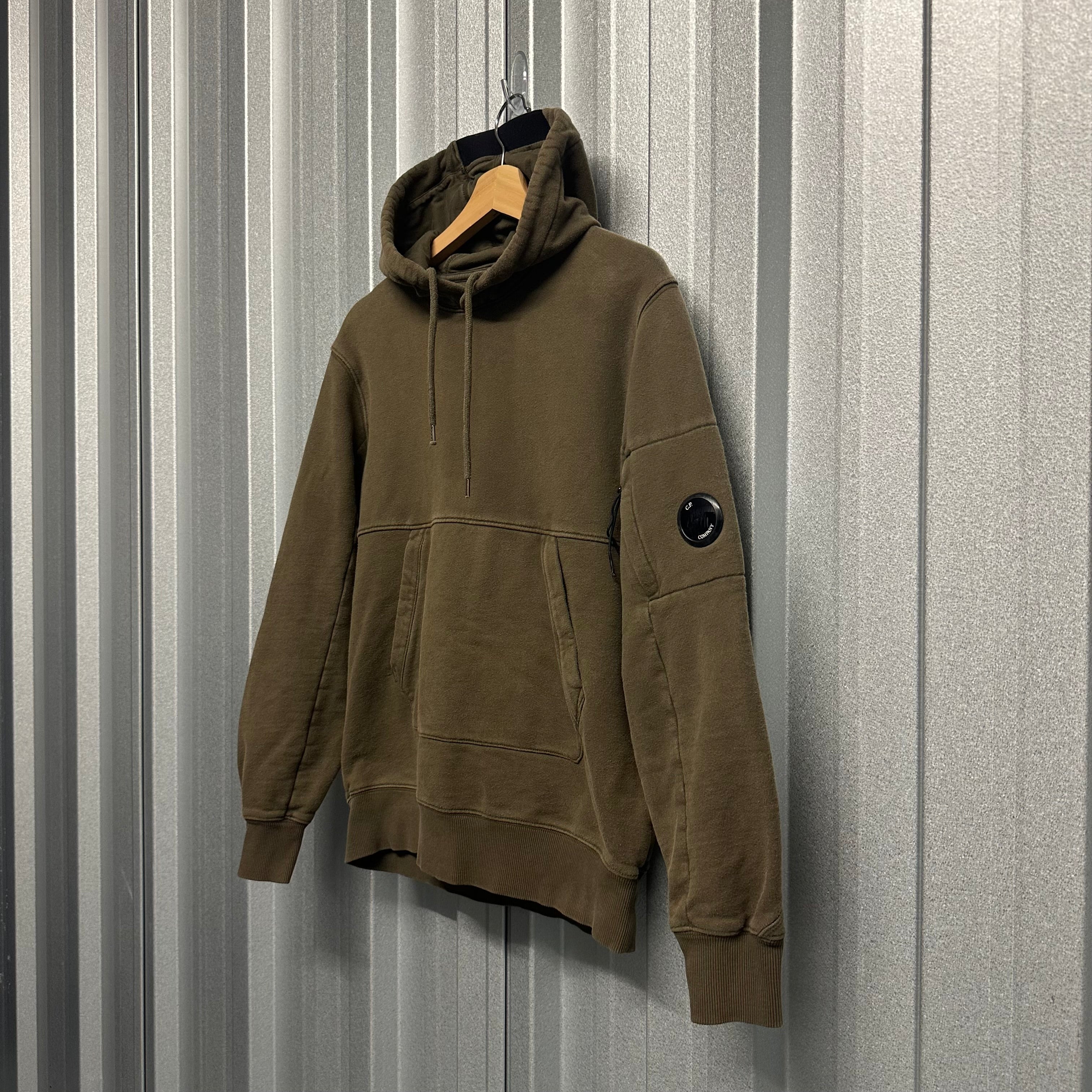 CP Company Micro Lens Pullover Hoodie-M